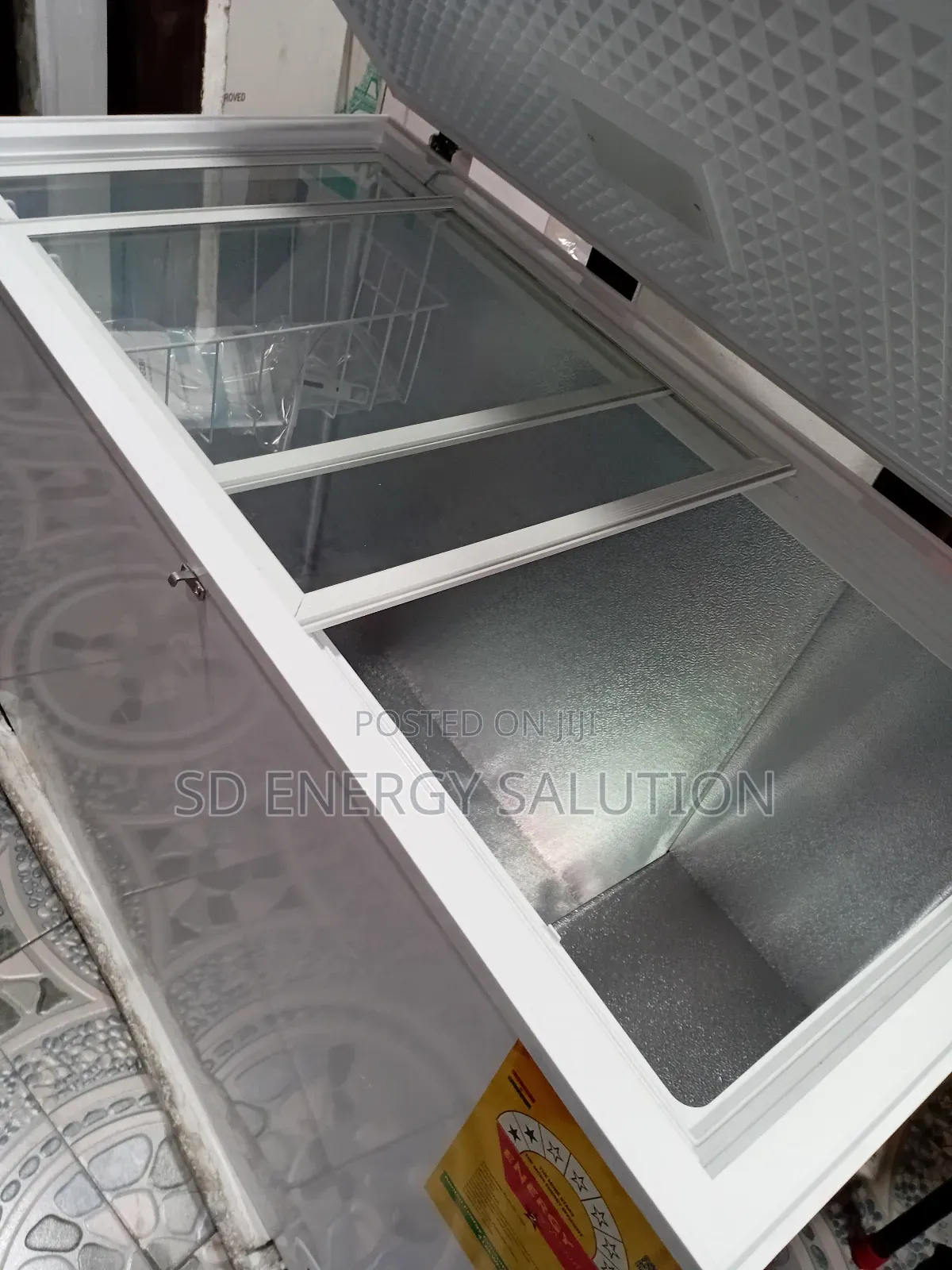 Cheerful Chest Freezer H a 318 Litres Chest Freezer