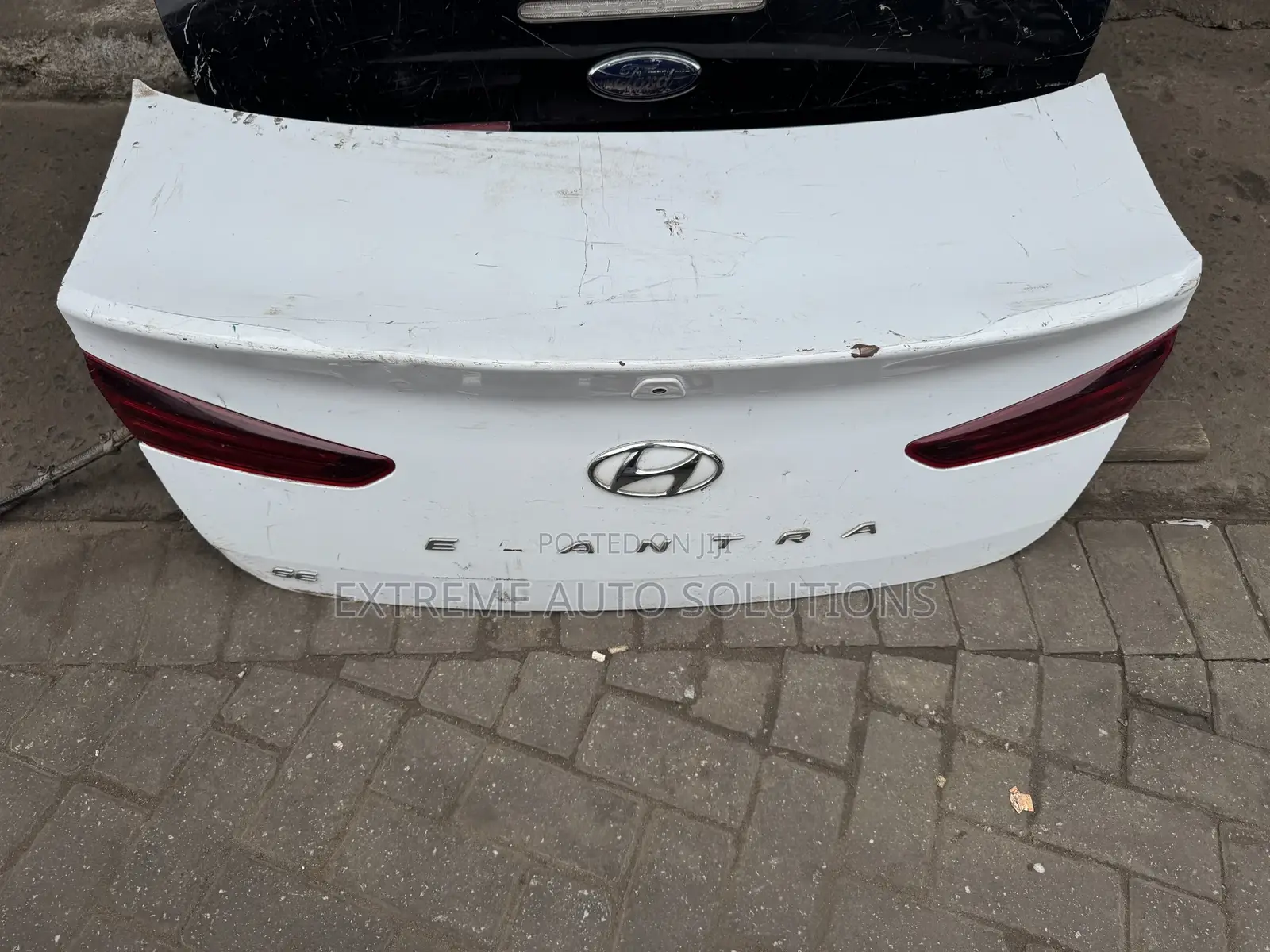 2019-2020 Hyundai Elantra Trunk Lid