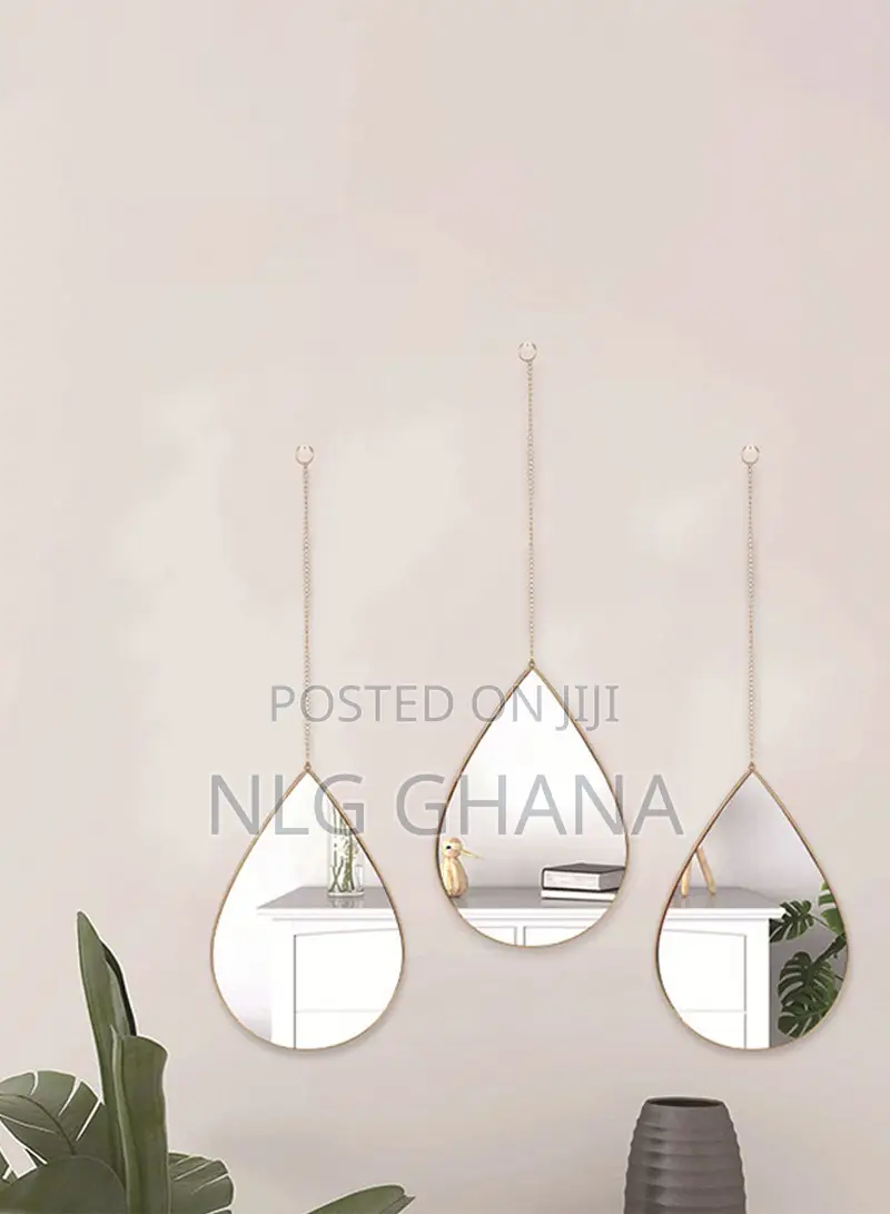 3-PCS Teardrop Shape Decoration Mirror.