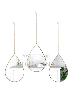 3-PCS Teardrop Shape Decoration Mirror.
