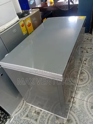 Powerful Compressor Mitsui Chest Freezer 282l Me352b System