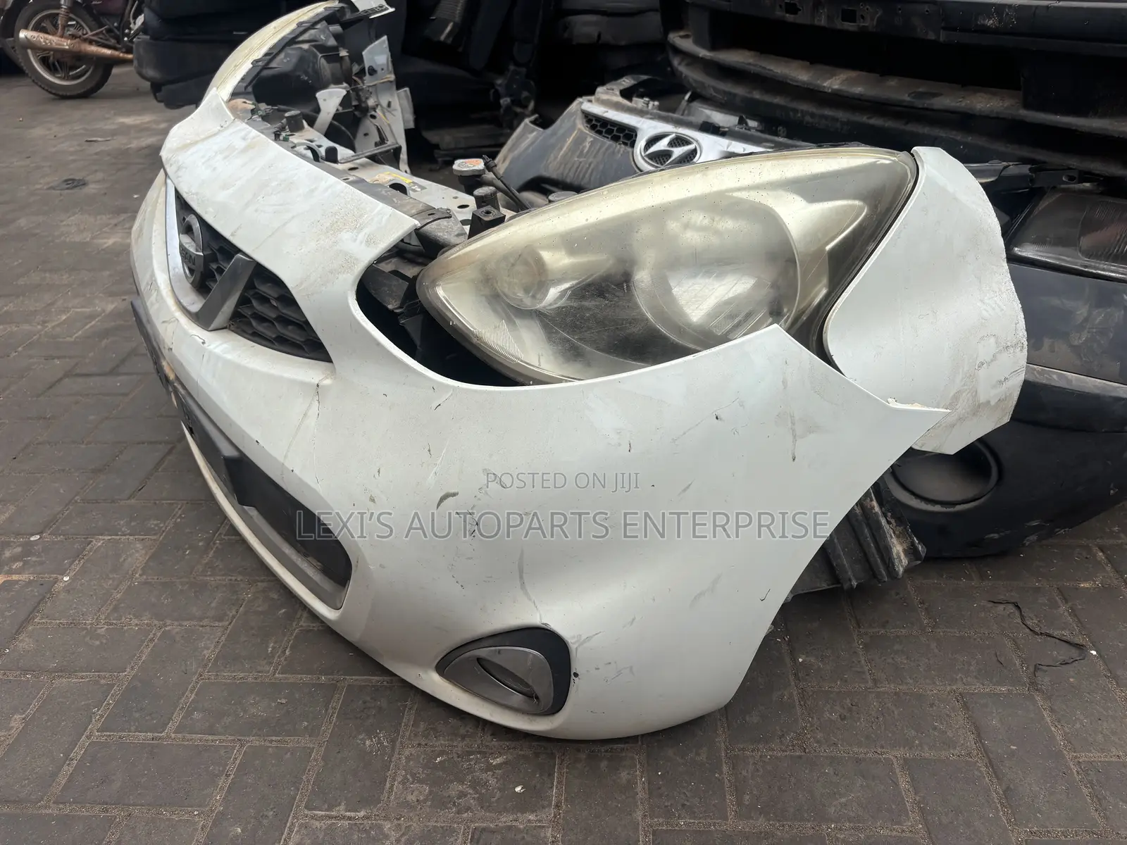 Nissan Micra 2017-2019 Front Cut Available