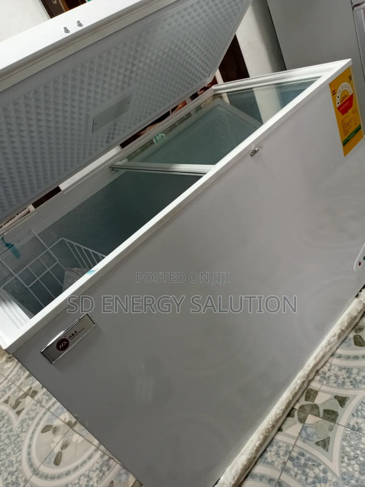 Magnetic H a Chest Freezer 3 Stars 318 Litres Freezer