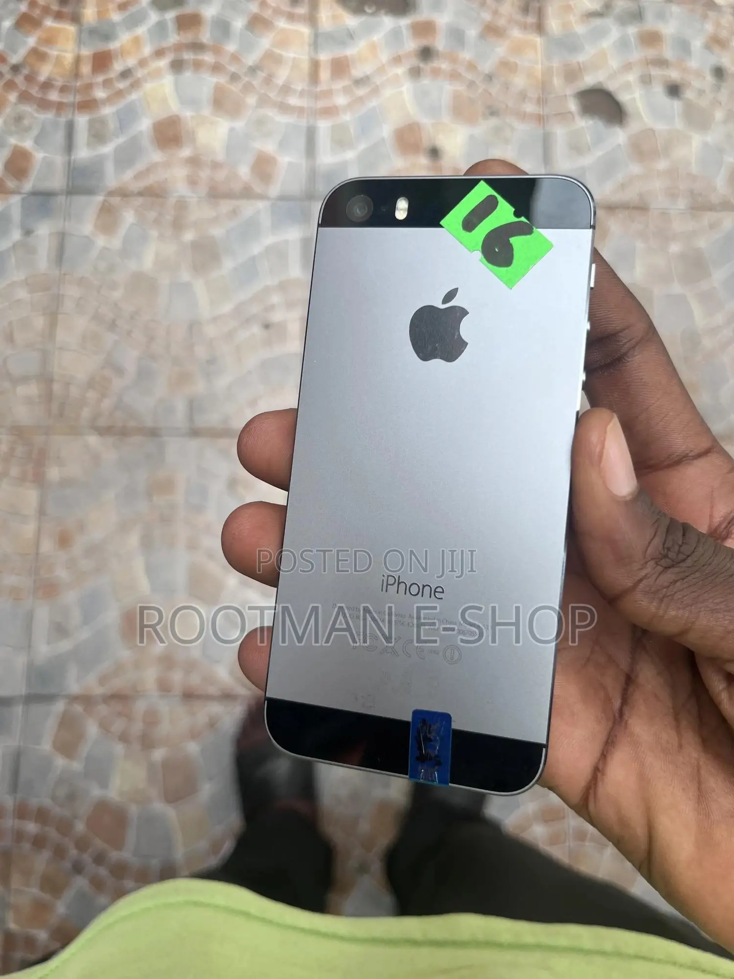 New Apple iPhone 5s 16 GB Gray