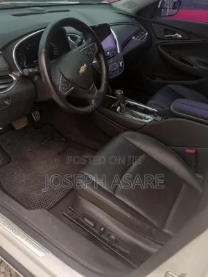 Chevrolet Malibu Premier w/2LZ 2017 White
