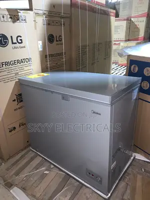 Midea 249liters Single Door Chest Freezer