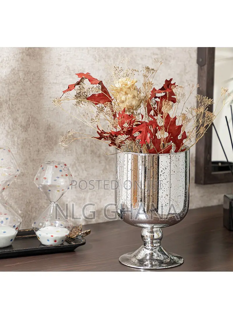 Brilliant Glass Vase (D15 X H20)Cm - Silver. Ehx1362