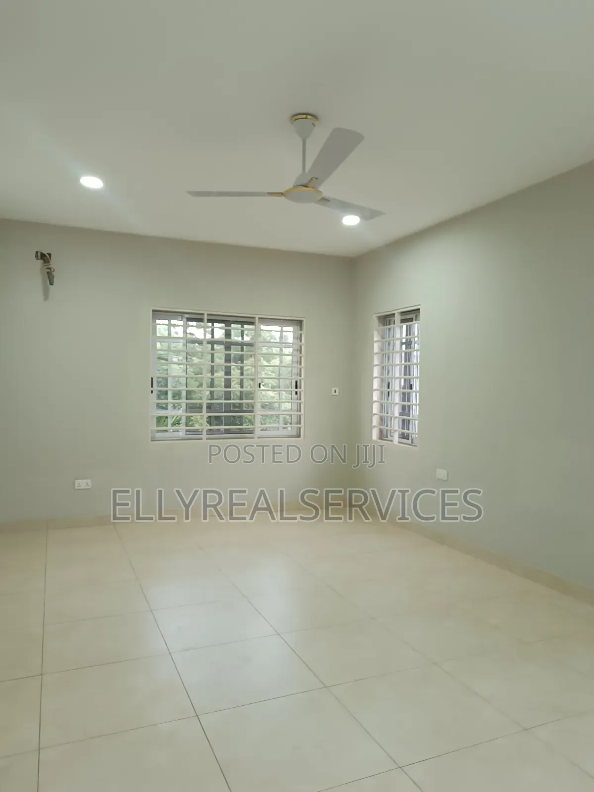 4bdrm House in Ellyrealservices, Adenta for rent