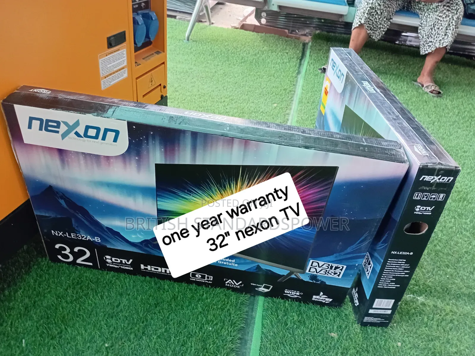 Ultra Slim 32" for Modern Homes