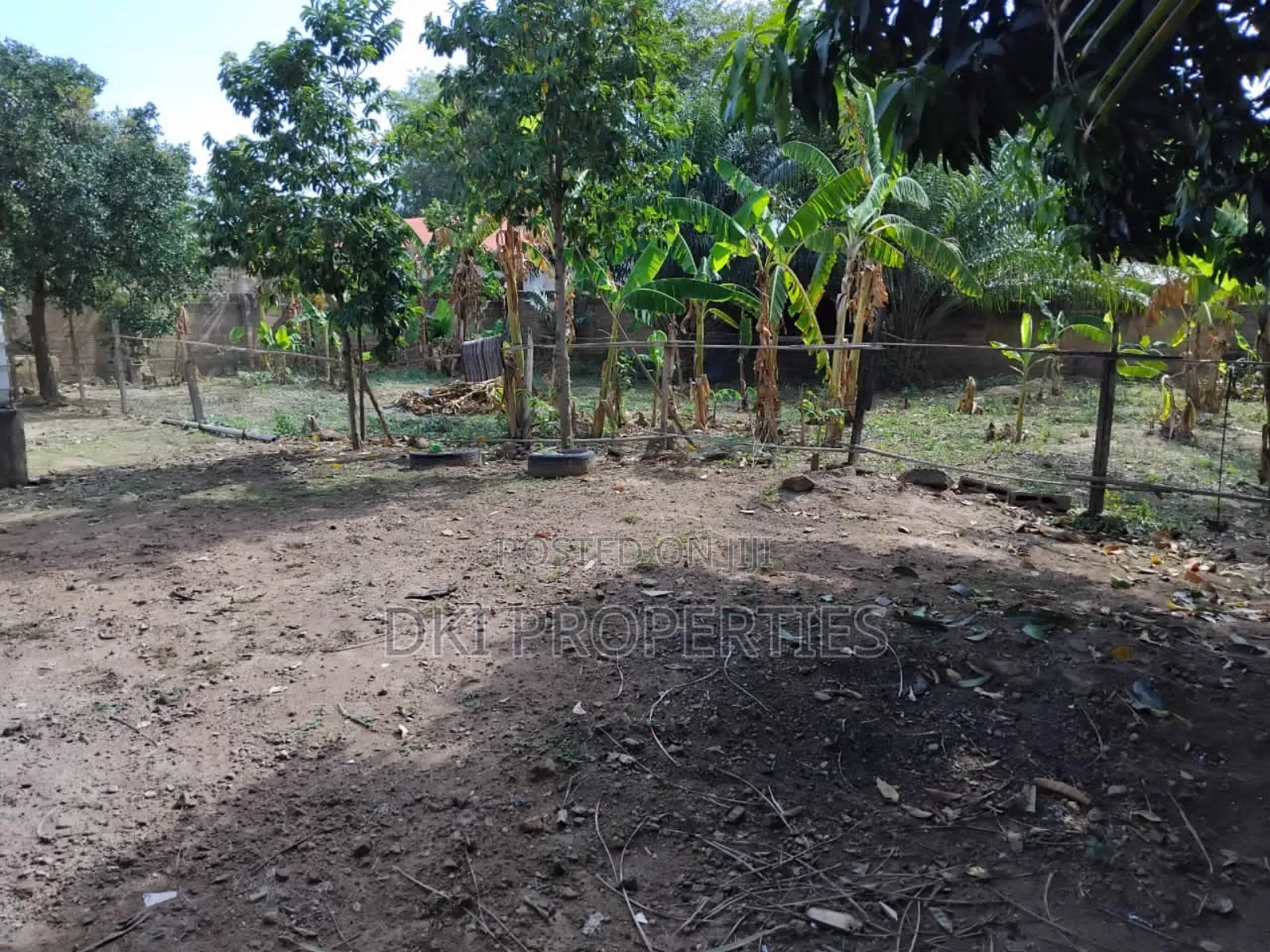 2bdrm House in Dki Properties, Adenta for sale