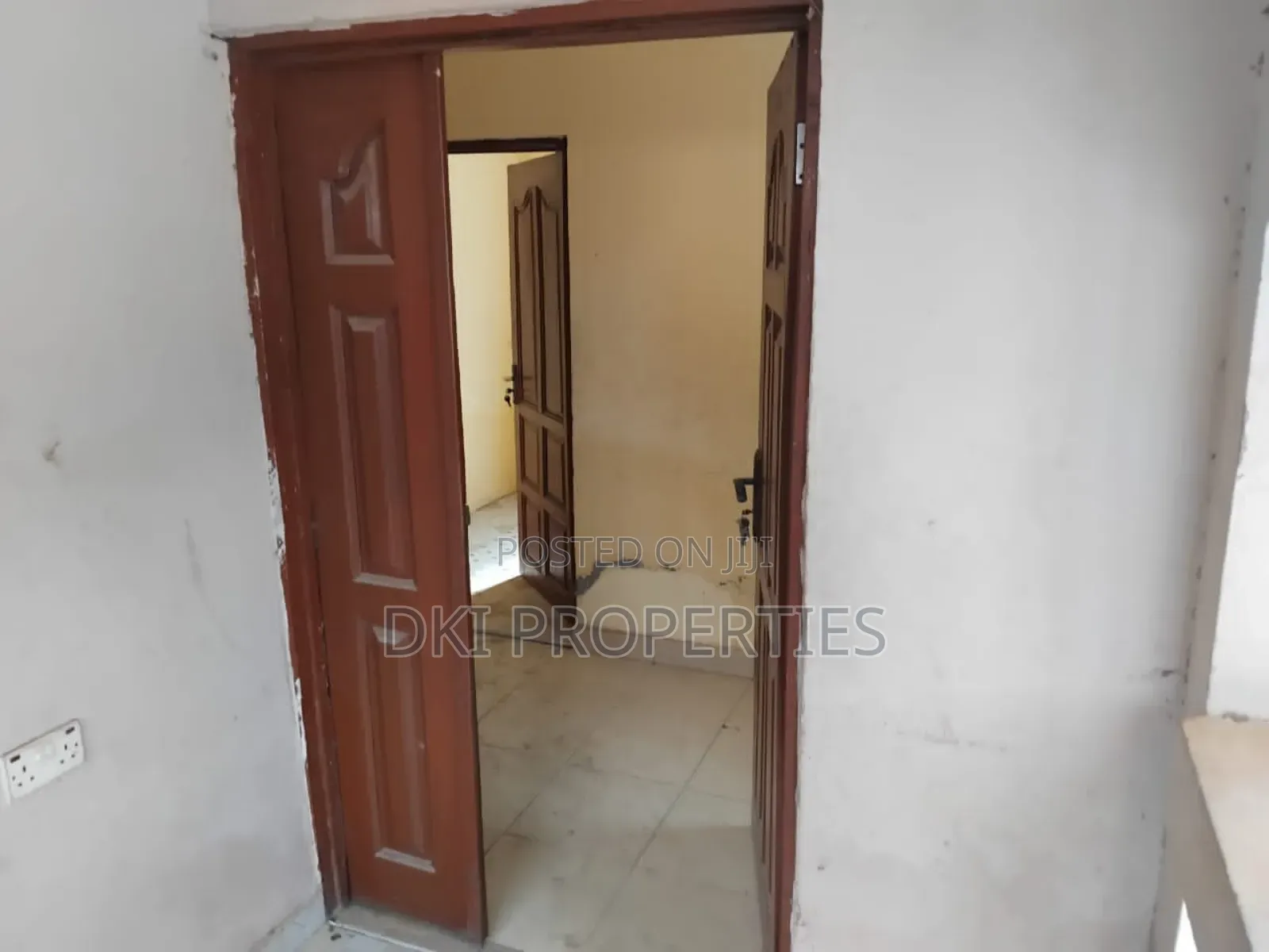 2bdrm House in Dki Properties, Adenta for sale