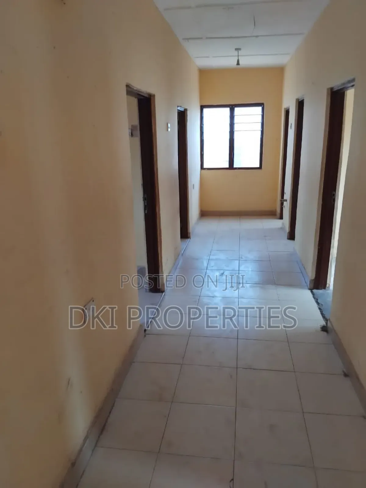 2bdrm House in Dki Properties, Adenta for sale