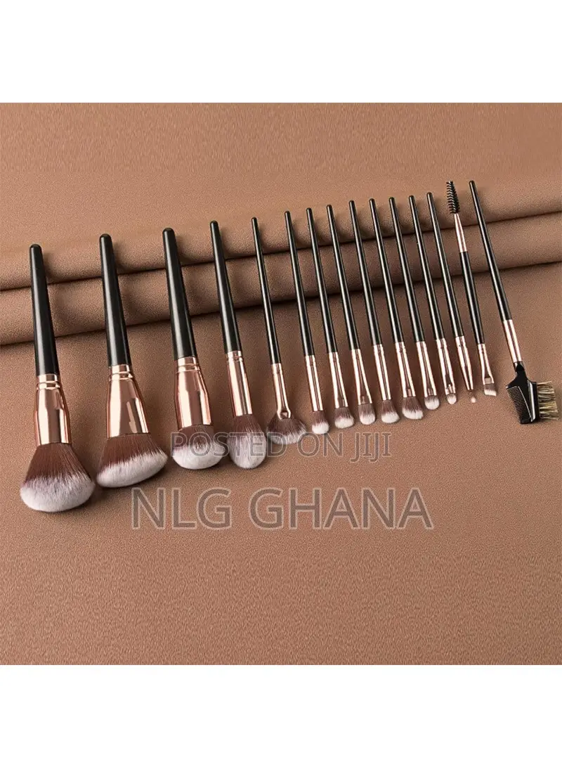 15 PCS Makeup Brush Set With Case. Tvx25494