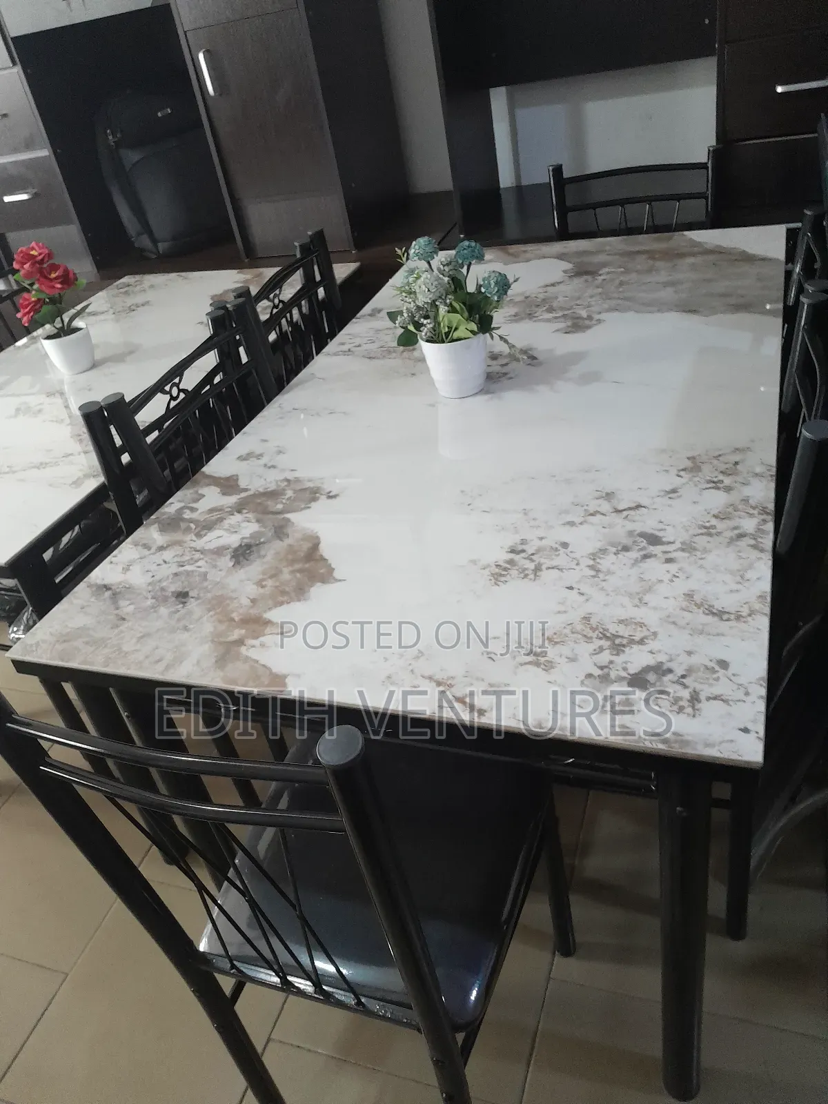 A Classic Home 6 Seater Dining Sets
