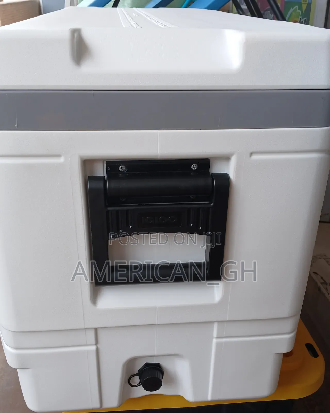 Igloo Maxcold 150 Qt Ice Chest, 142l