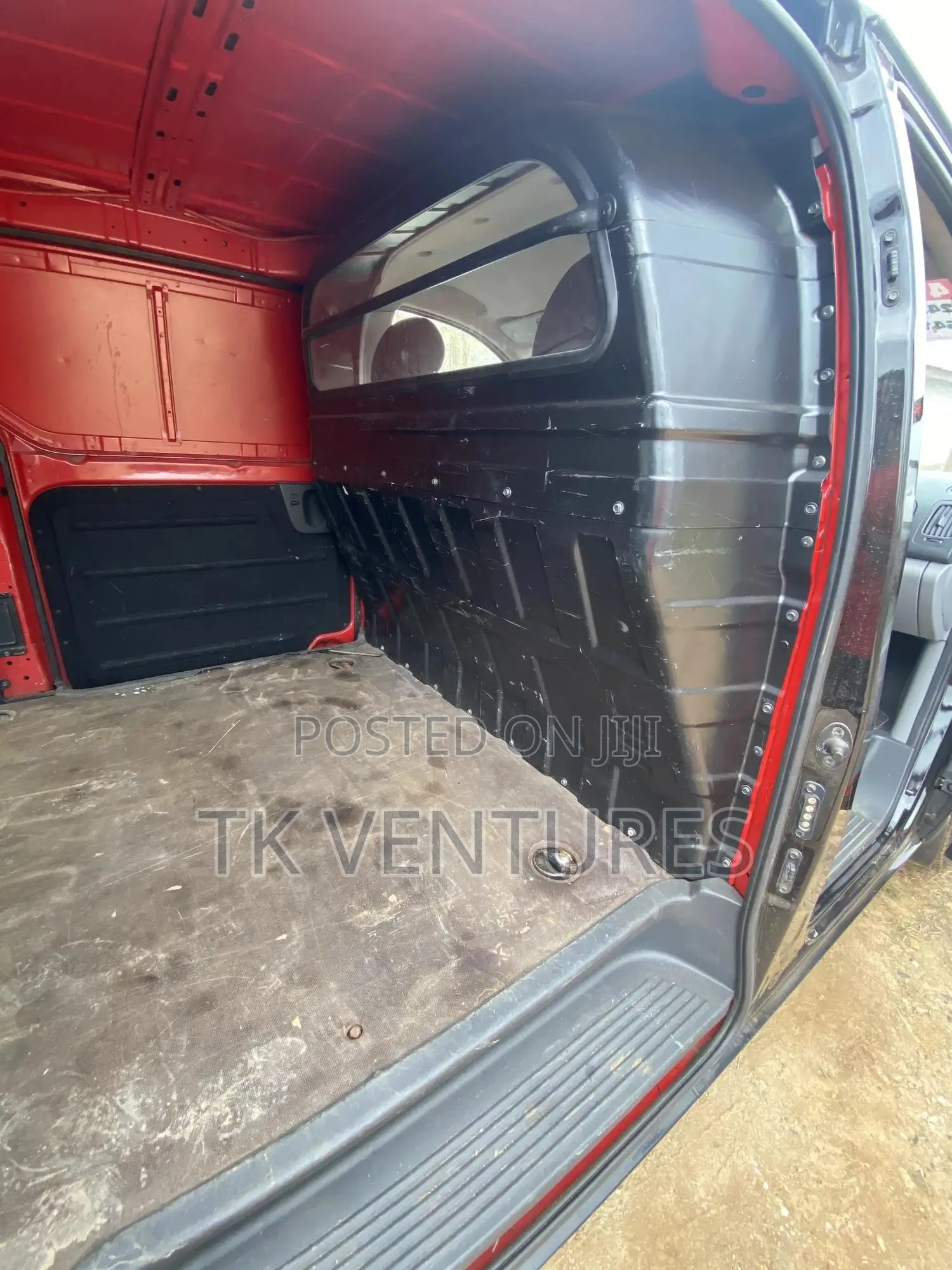 Hyundai H1 2009 Black