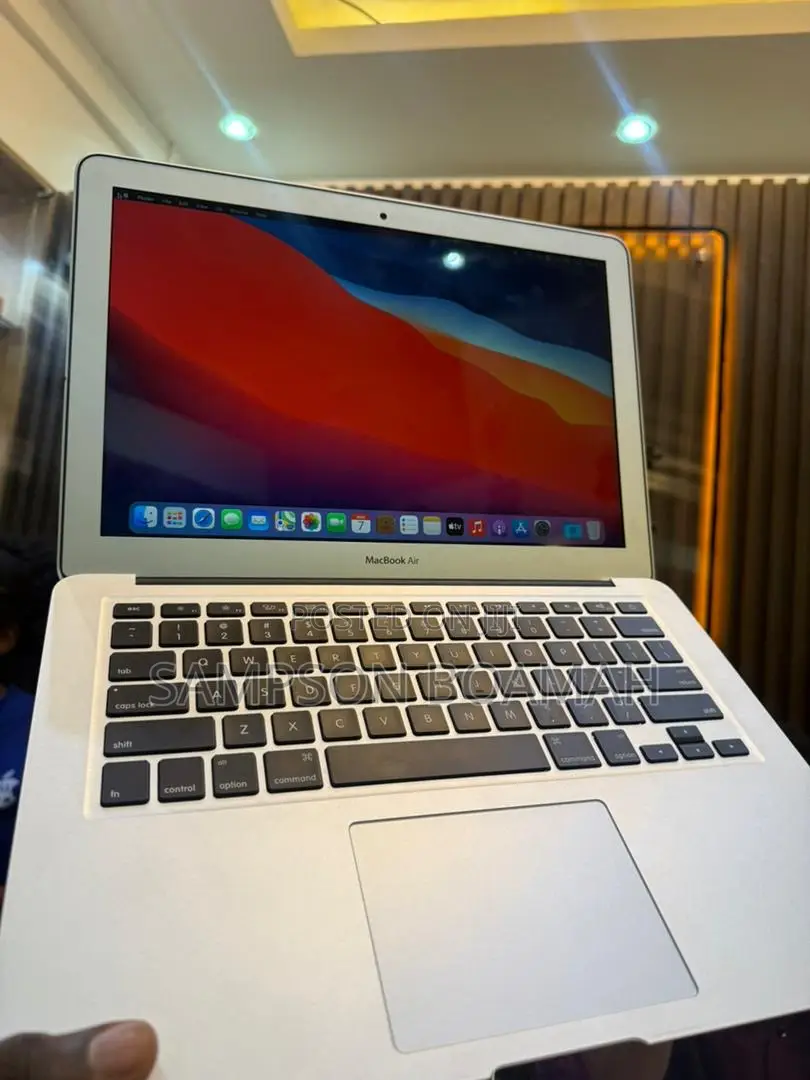 New Laptop Apple MacBook Air 4GB Intel Core I5 SSD 128GB