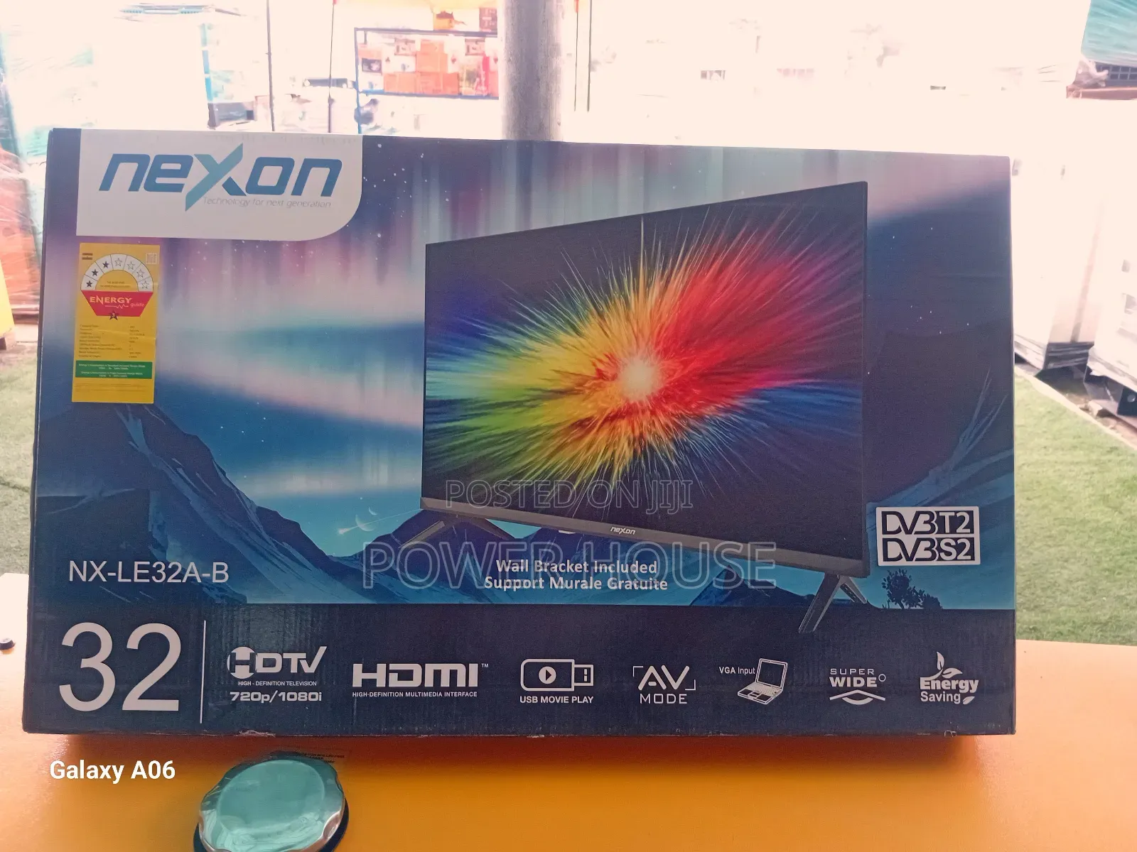 Entertainment Explosion Neon 32inches Led Tv