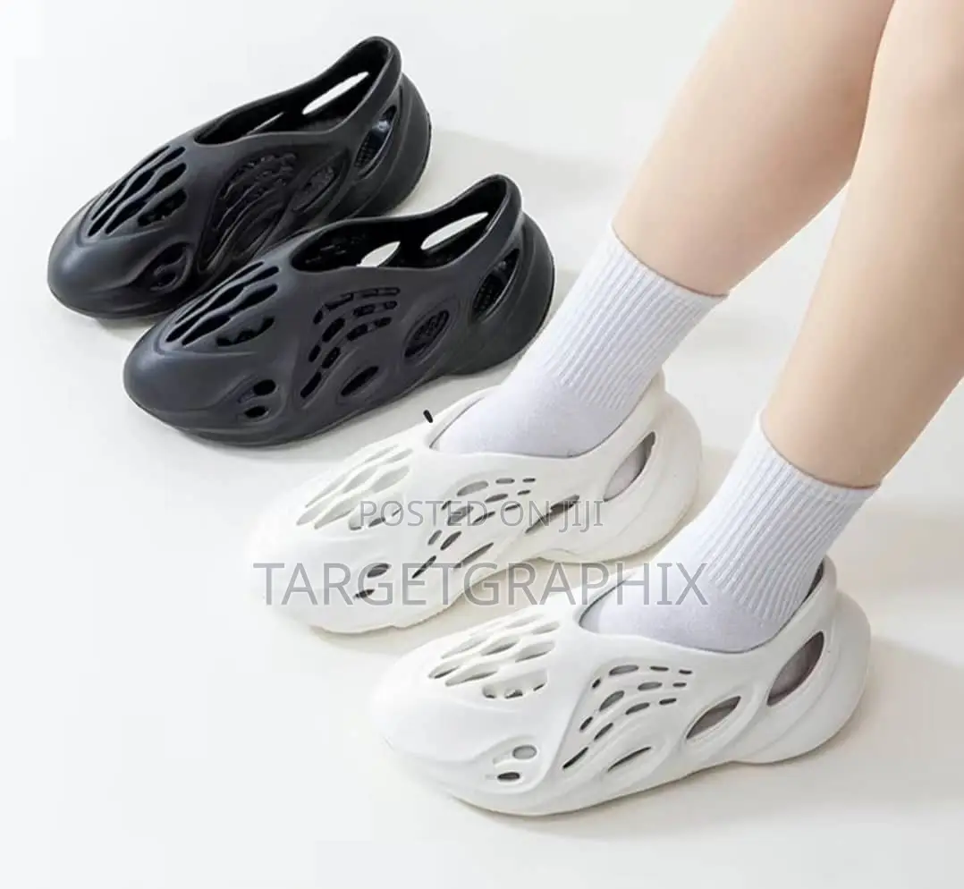 Yeezy Foam Runner
