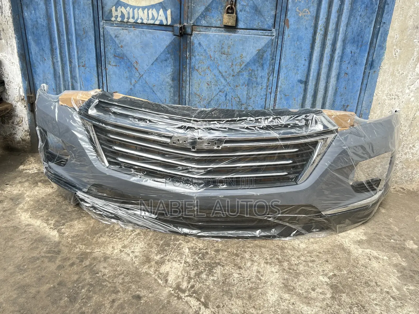 Chevrolet Traverse 2018 Front Bumper Complete