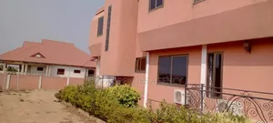 6bdrm Mansion in B2 Properties Agency, Kumasi Metropolitan for sale