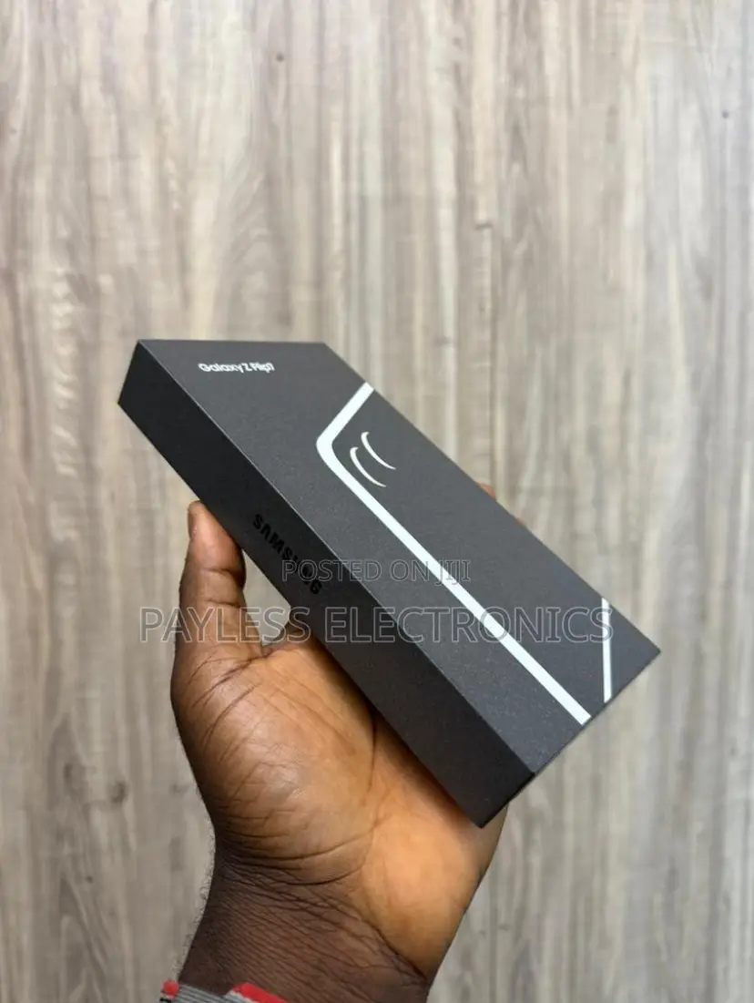 New Samsung Galaxy Z Flip7 256 GB Black