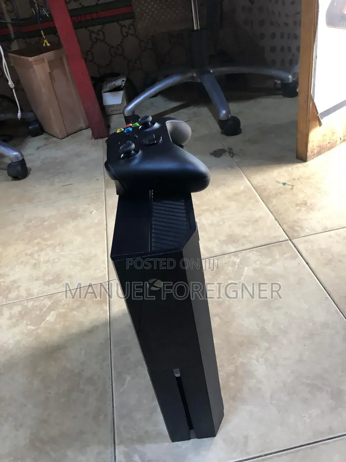 Xbox 1 With Series Controller and 24 Games