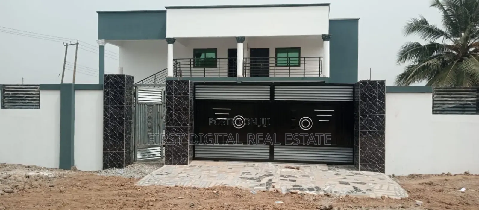 8 Bedroom for Sale in Kasoa Lamptey
