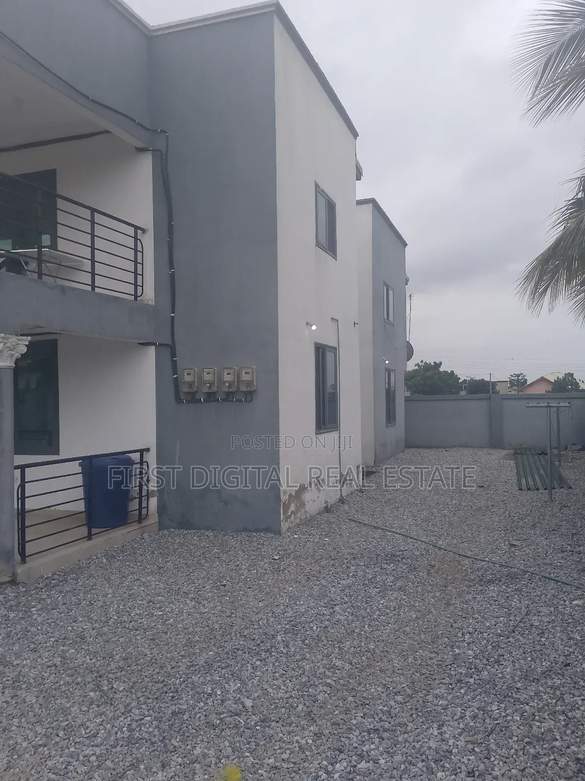 8 Bedroom for Sale in Kasoa Lamptey