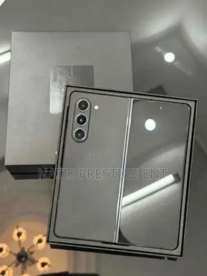 New Samsung Galaxy Z Fold4 1 TB Black