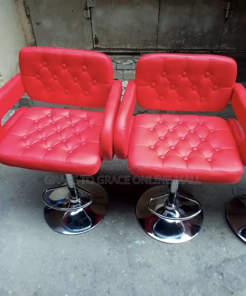 Classic Bar Chair
