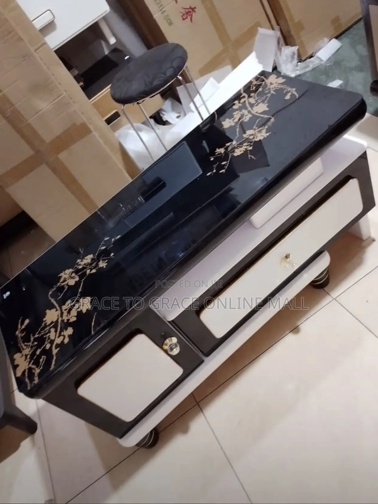 Tv Stand With Drawer