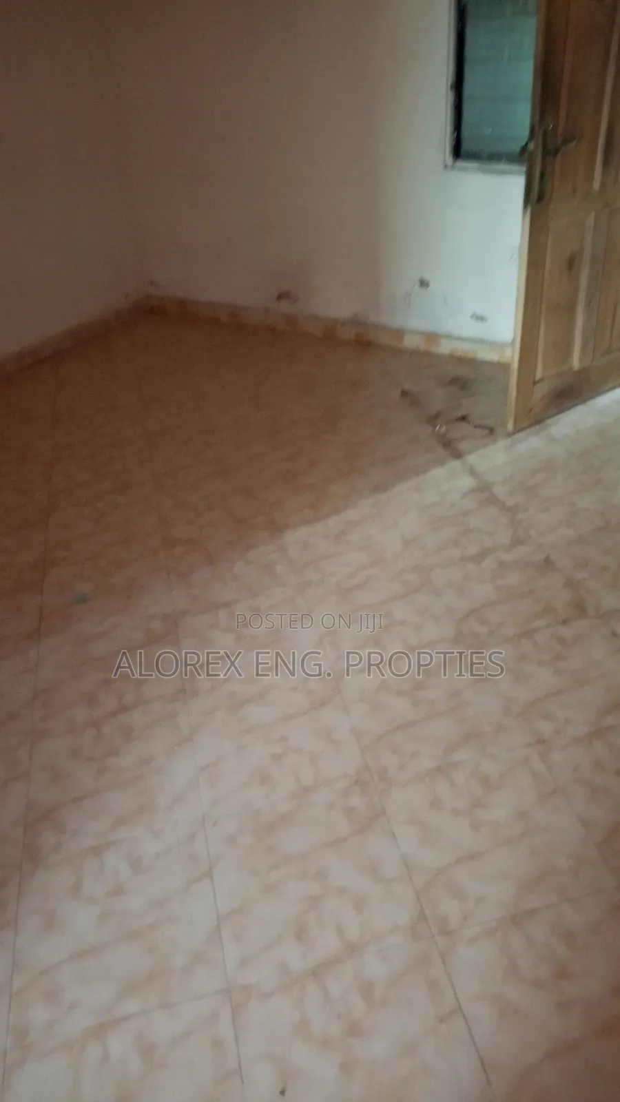 1bdrm Apartment in Chamber Self, Danfa for rent