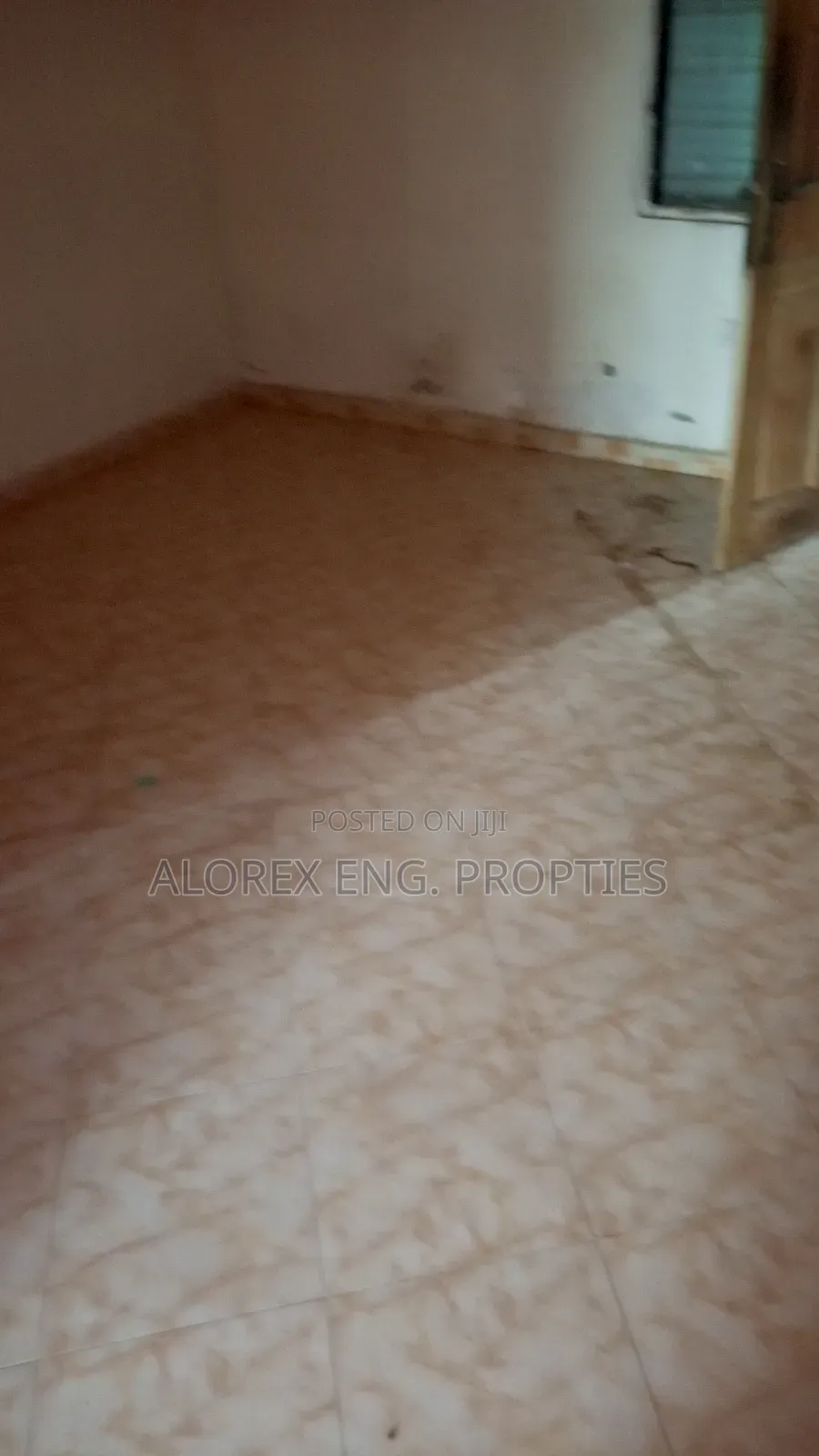 1bdrm Apartment in Chamber Self, Danfa for rent