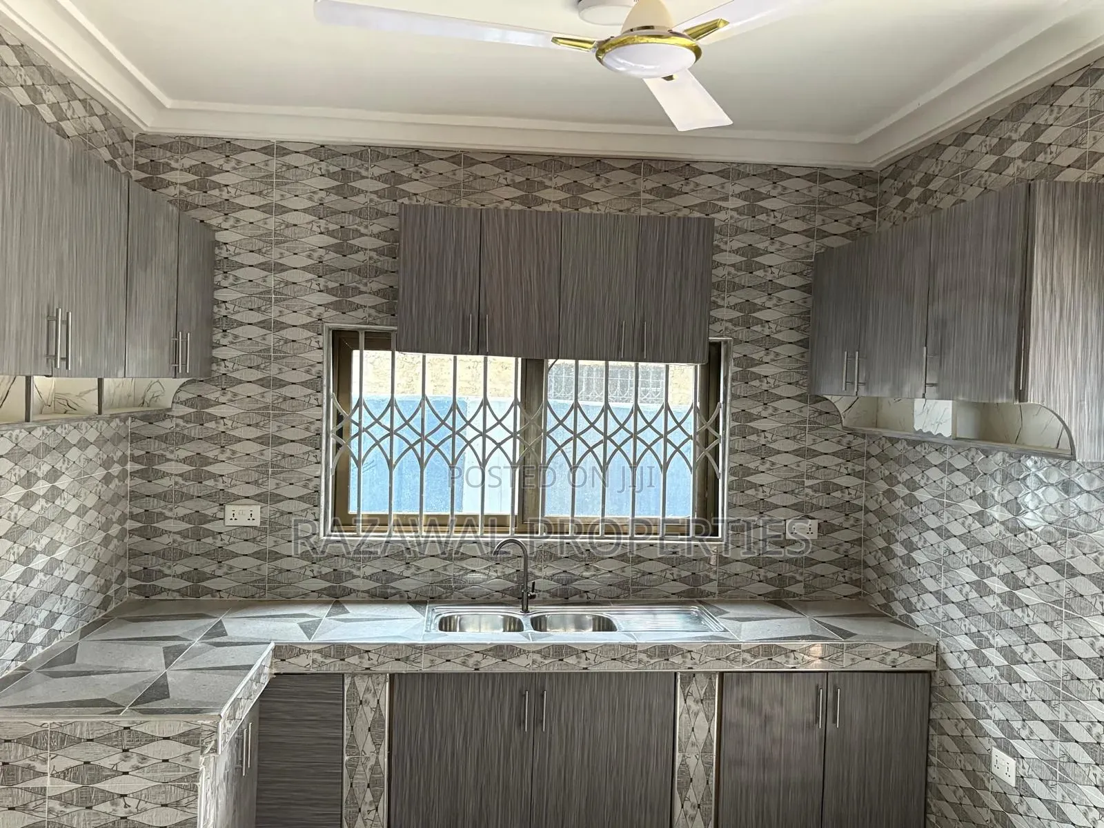 2bdrm Apartment in Denkyira, Ga South Municipal for rent