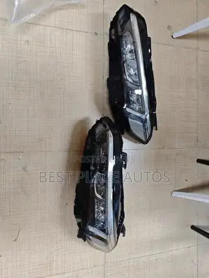 Honda Civic 2023-2025 Headlights