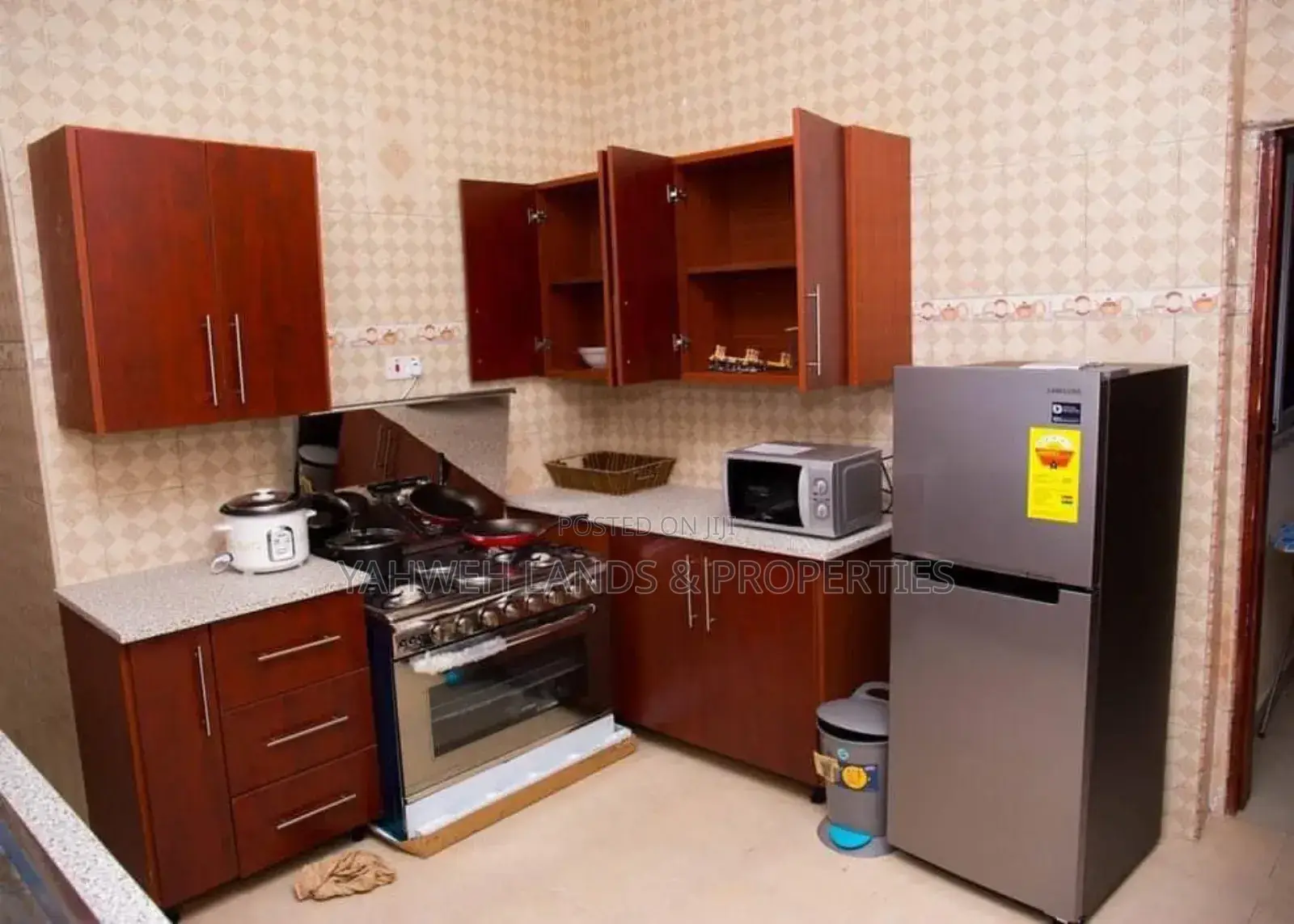 3bdrm House in Spintex for sale