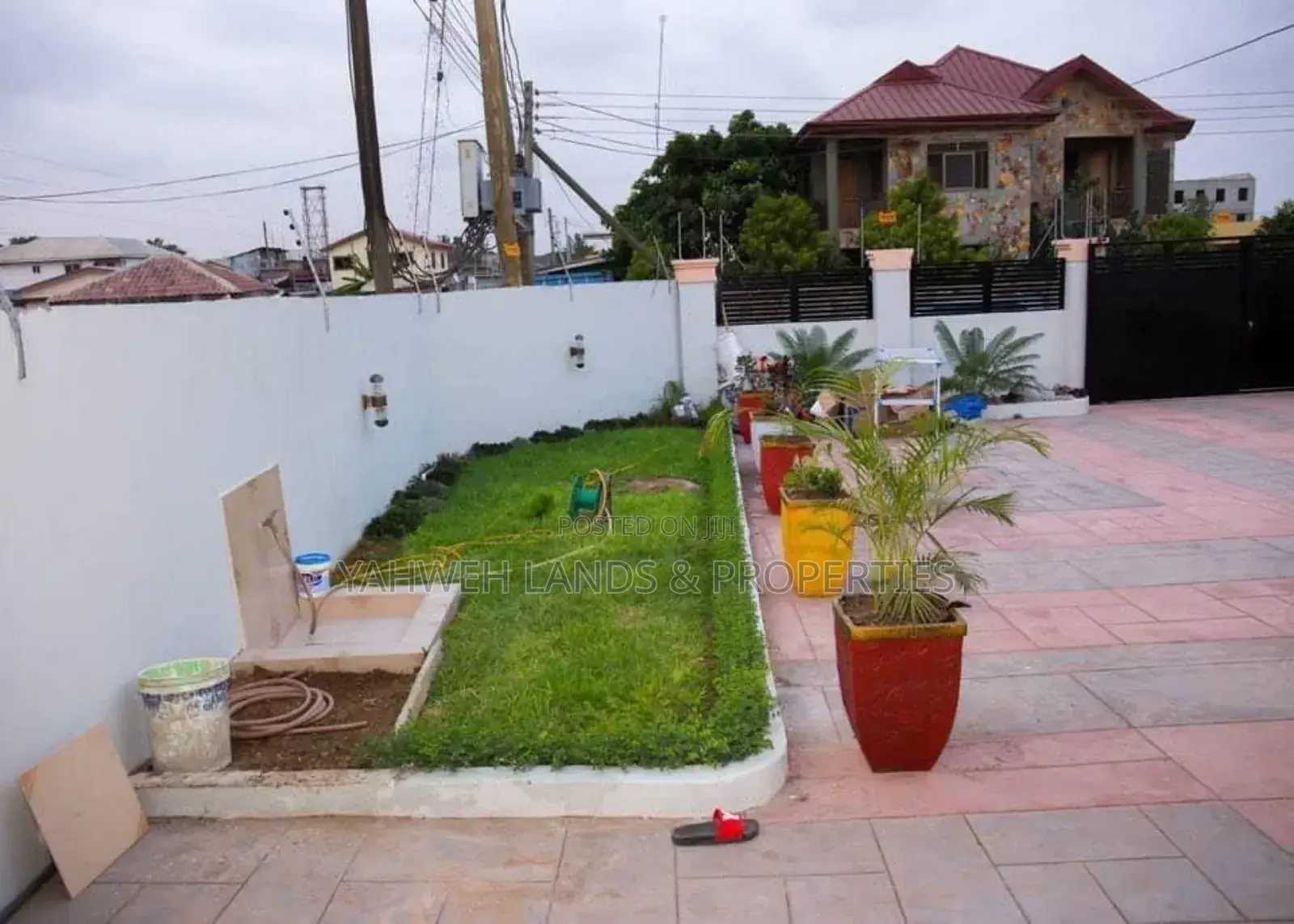 3bdrm House in Spintex for sale