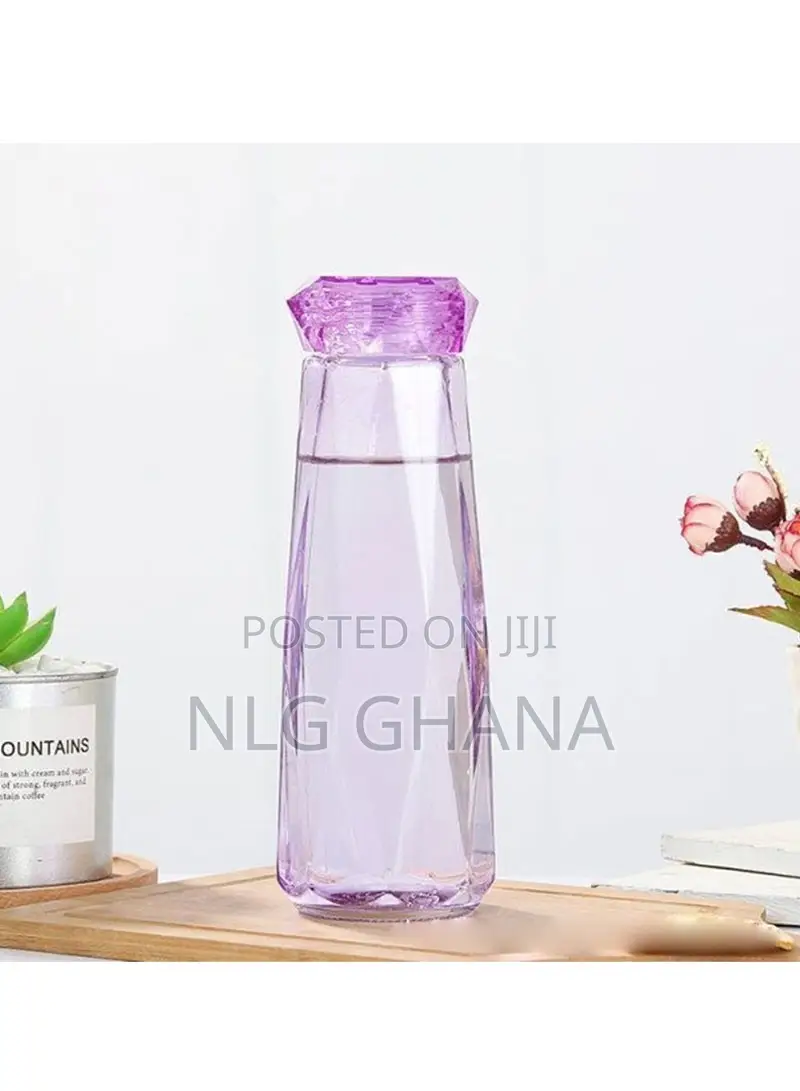400ml Glass Water Bottle Diamond-Shaped Beverage. Tvx8194