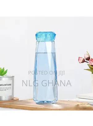400ml Glass Water Bottle Diamond-Shaped Beverage. Tvx8194