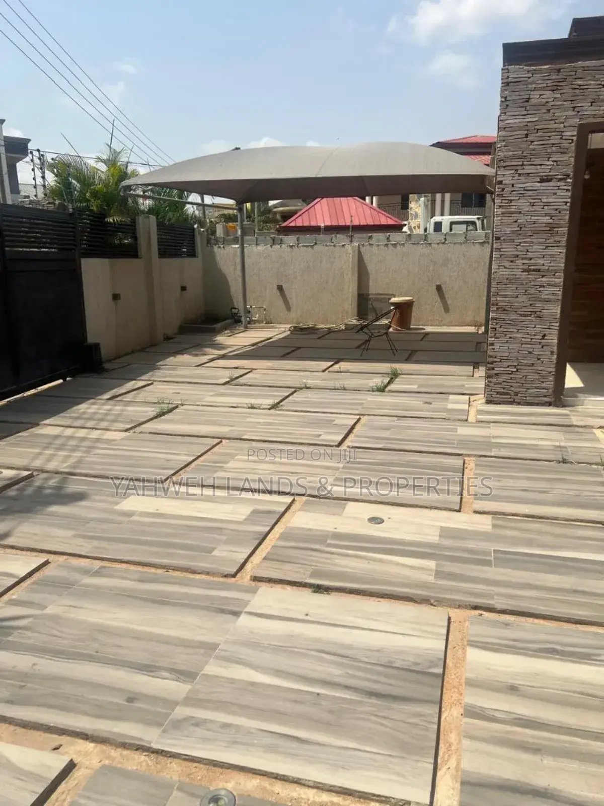 3bdrm House in Spintex for sale
