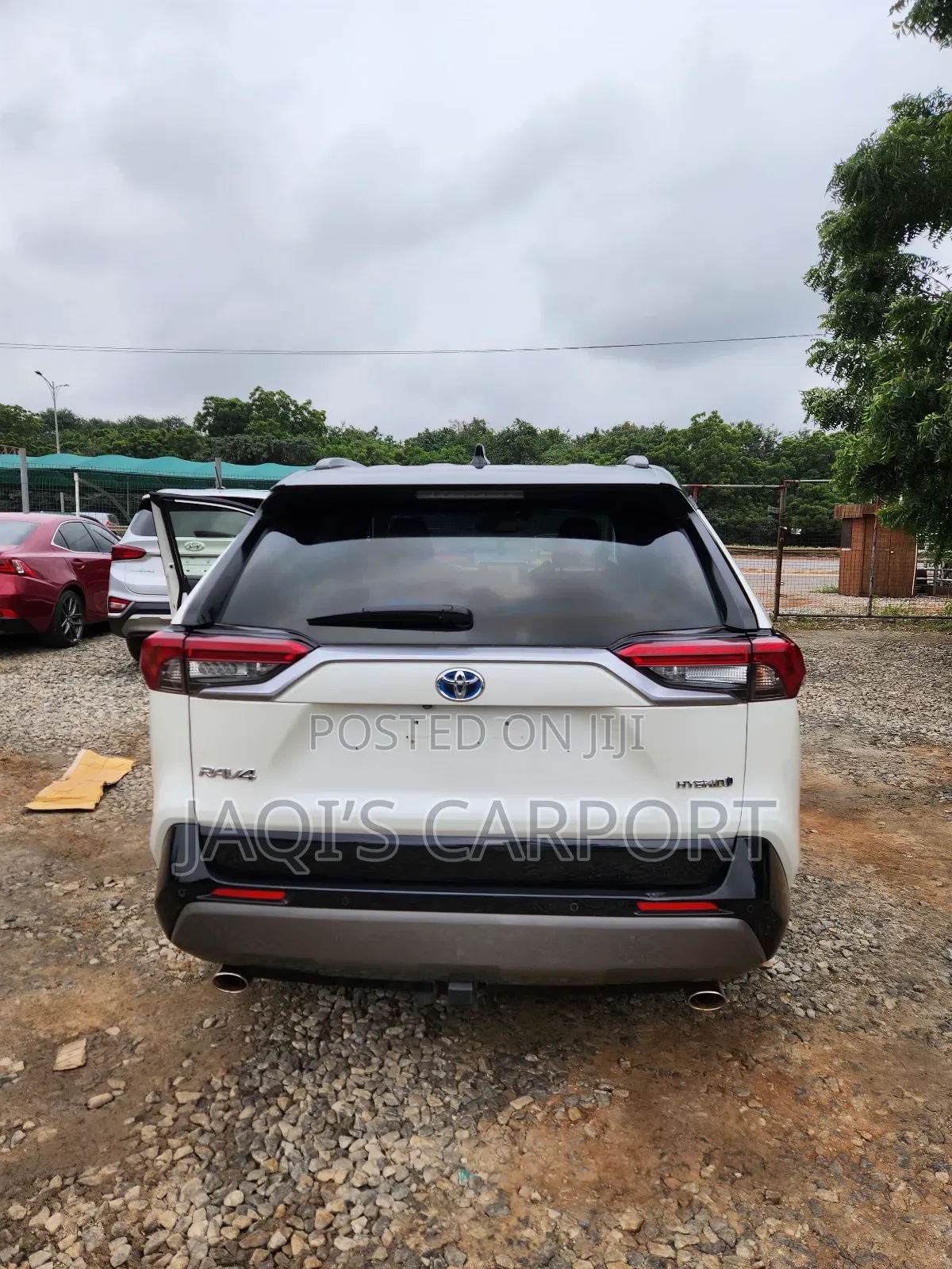 Toyota RAV4 Limited AWD White thumbnail 6