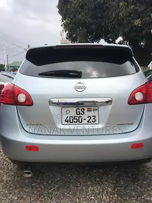 Nissan Rogue SV 2013 Silver