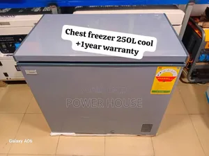 Polar Perfection Goldstar 250l Chest Freezer Cool