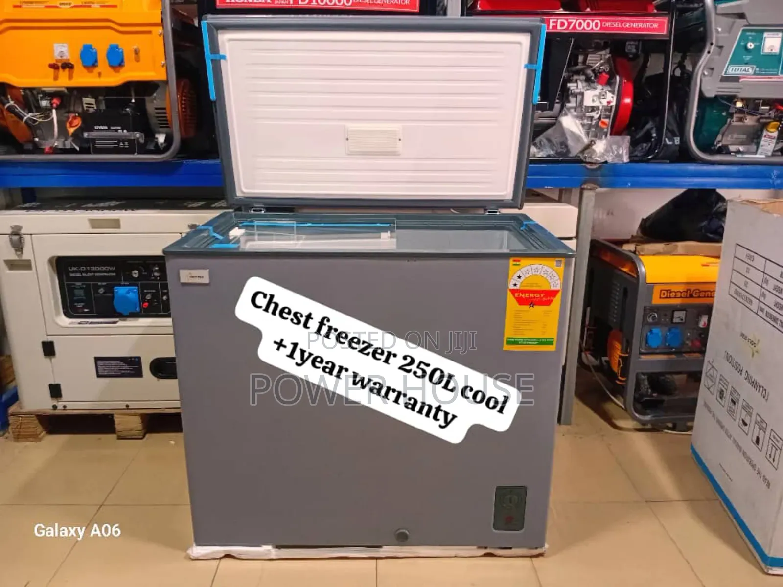 Frosty Storage Solution Goldstar 250l Chest Freezer Cool