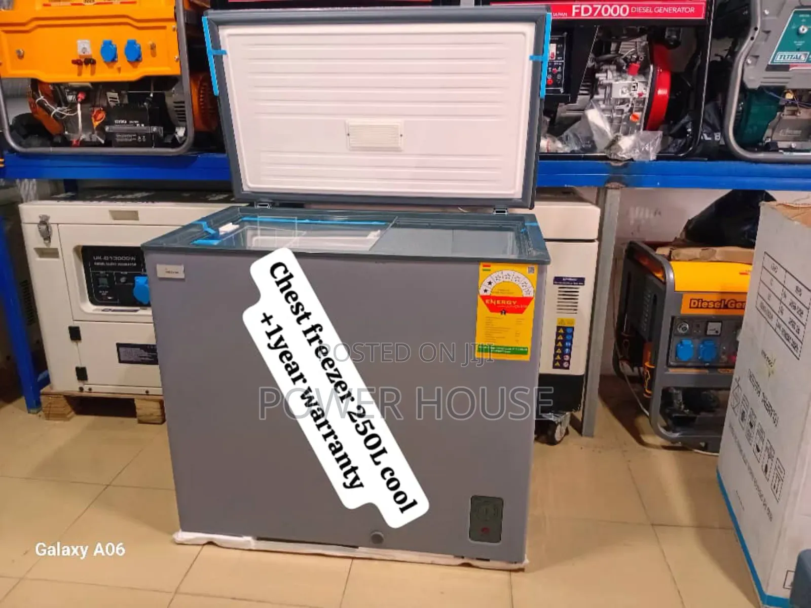 Arctic Storage Goldstar 250l Chest Freezer Cool