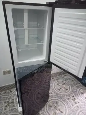 Flush Westpool 243l Fridge Freezer Energetic System