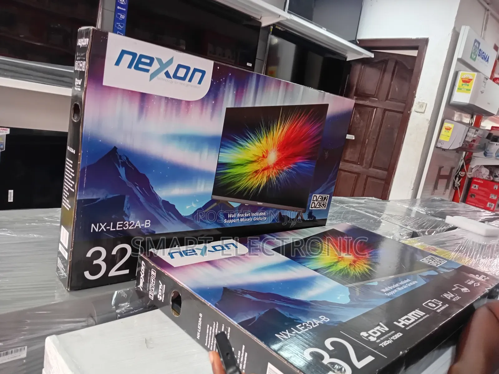 Nexon 32inches Digital Perfect for Movie Night and Gaming