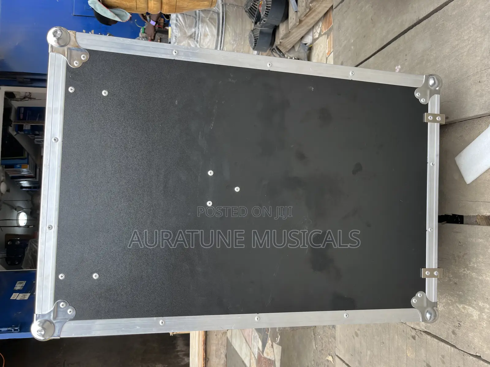 16u Amp Rack Three Doors