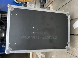 16u Amp Rack Three Doors